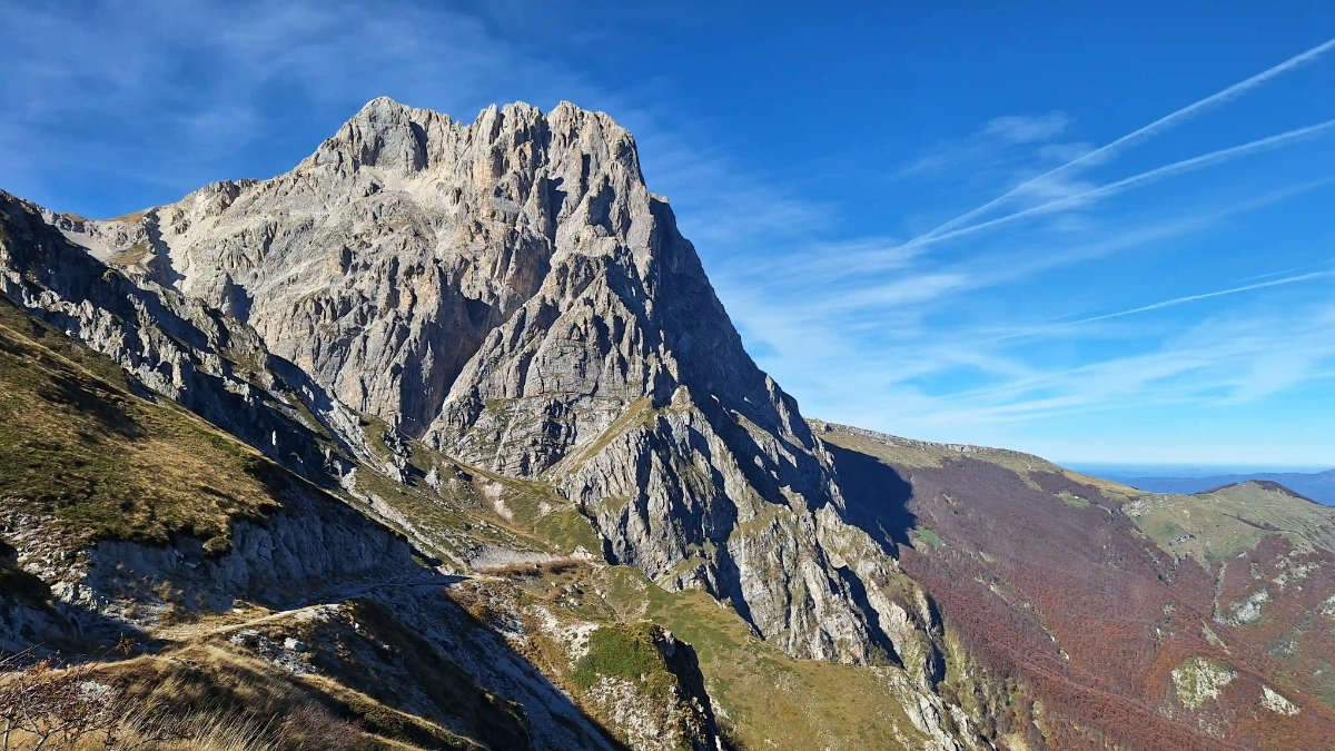 Vetta innevata del Gran Sasso d'Italia – Gran Sasso d'Italia